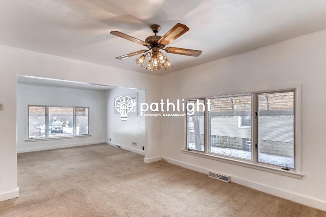 Building Photo - 1821 Dearborn St, Crest Hill, IL, 60403