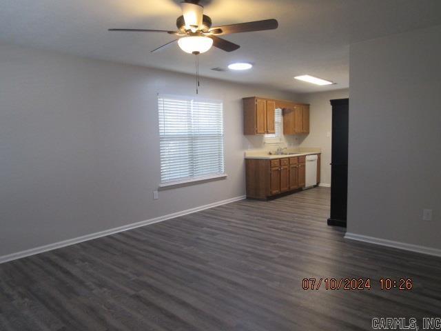 Building Photo - 1480 Southern Hills Dr