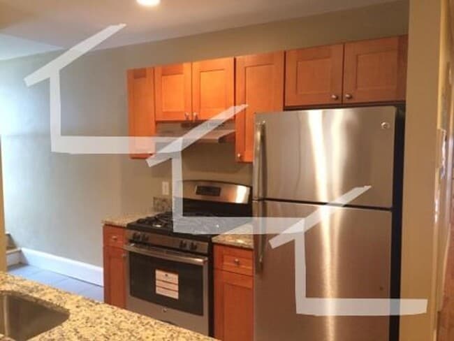 Building Photo - HOT BROOKLINE LISTING!!!!!