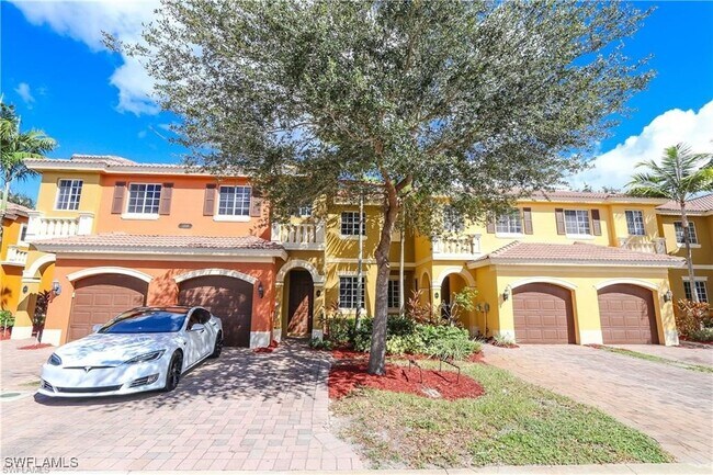 Foto del edificio - 10240 Olivewood Way