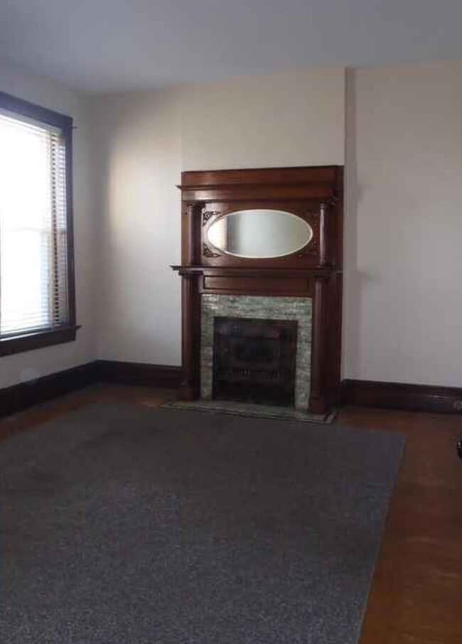 Building Photo - 3622 Liermann Ave