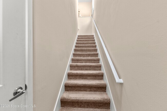 Building Photo - 3951 Playa Del Sol Dr