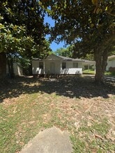 Building Photo - 1002 Chickasaw Trail