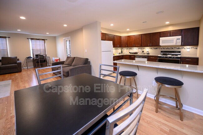 Foto del edificio - 4 Rutgers Dr