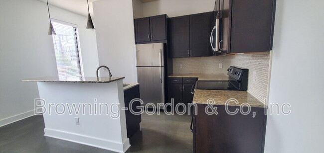 Foto del edificio - 210 30th Ave N