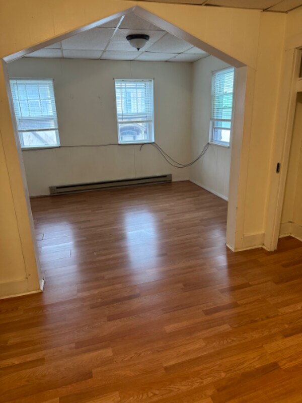 4 E 3rd St Unit 4L, Bloomsburg, PA 17815 Room for Rent in Bloomsburg
