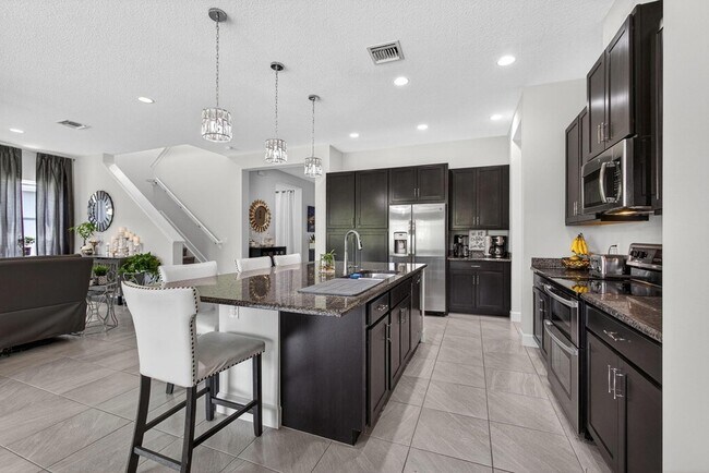 Foto del edificio - 15953 Whippoorwill Cir