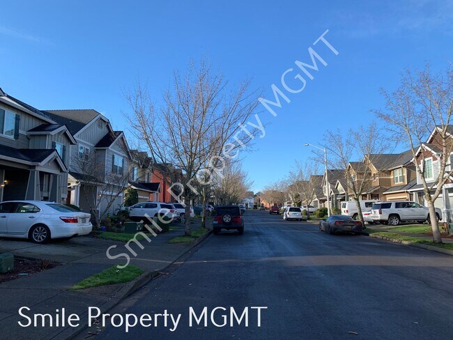 Building Photo - A nice house with 3 beds rooms and 2 baths.