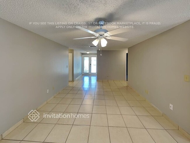 Building Photo - 16012 Sharewood Dr