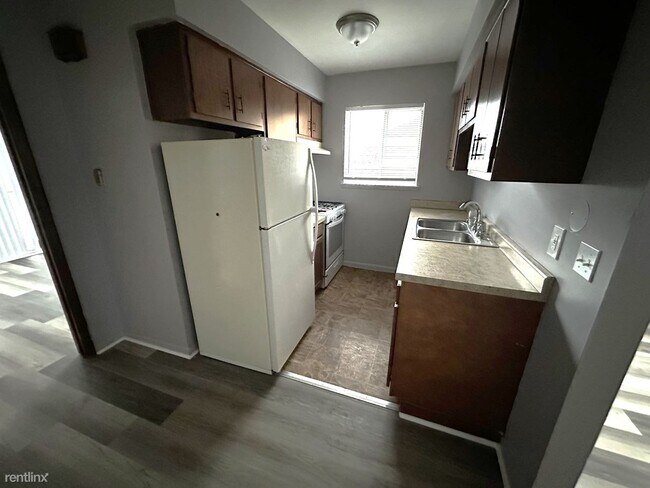 Foto del edificio - 2 br, 1 bath Duplex - 441 N 25th St
