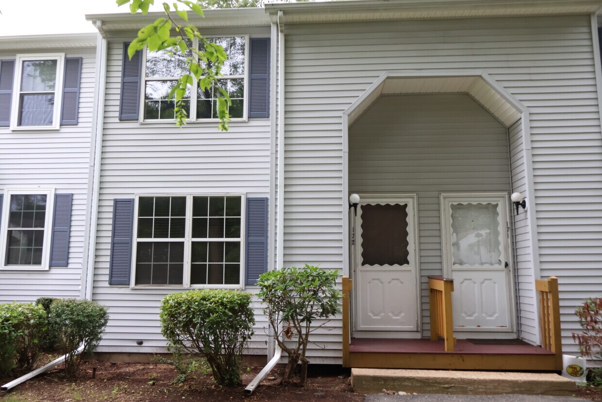 Primary Photo - 745 Merrow Rd