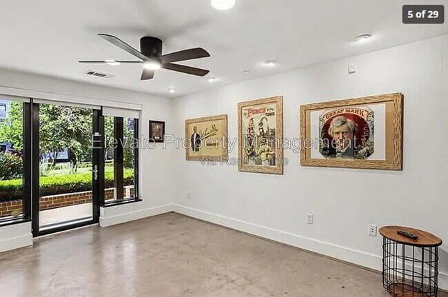 Foto del edificio - 321 NE 4th St