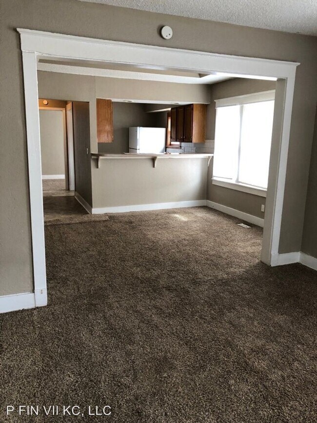 Foto del edificio - 3 br, 1 bath House - 7041 Walrond Ave