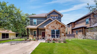 Building Photo - 316 Fairway Dr