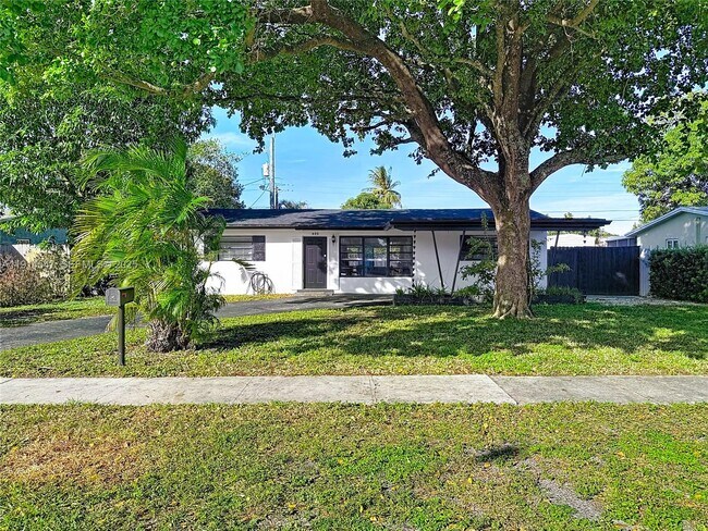 Foto del edificio - 600 N 66 Terrace