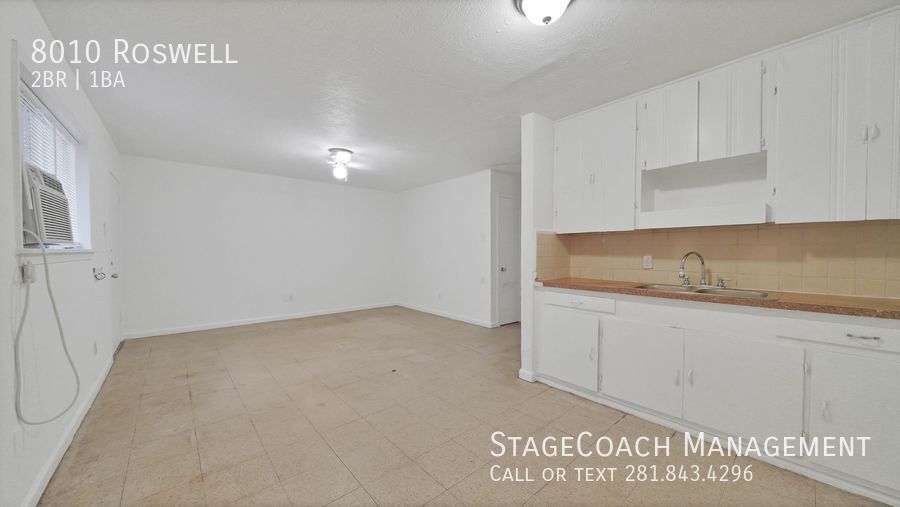 8010 Roswell St, Houston, TX 77022