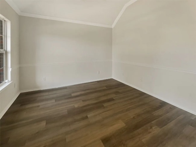 Building Photo - 1123 Elmbrook Ct