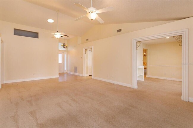 Foto del edificio - 8930 Spyglass Loop