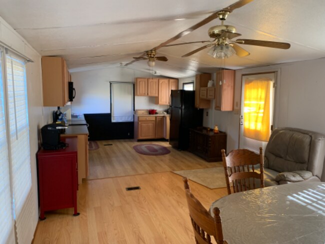 Foto del edificio - 3440 Mountain Chapel Rd
