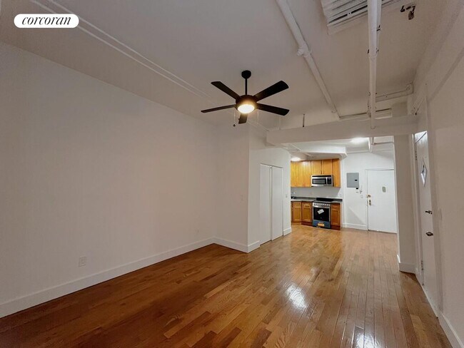 Foto del edificio - 34 W 86th St