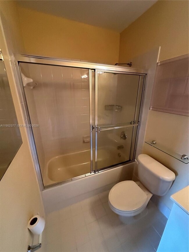 Building Photo - 2718 SW 82nd Ave