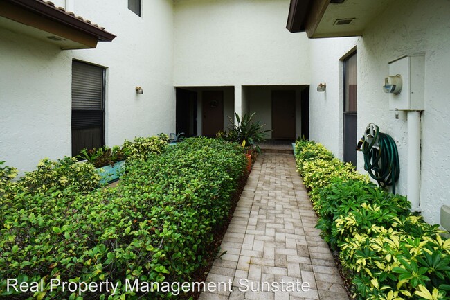 Building Photo - 4306 S Ocean Blvd