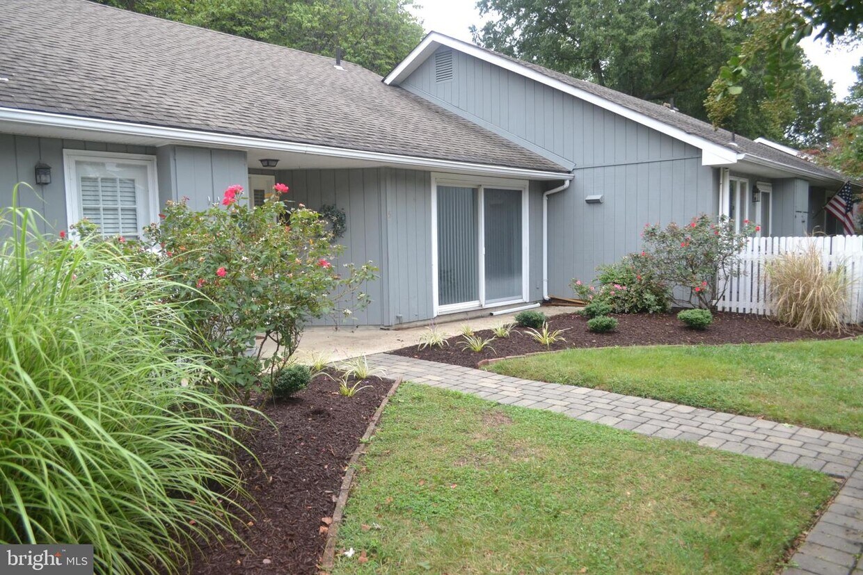 24560 Deepwater Point Dr, Saint Michaels, MD 21663 Townhome Rentals