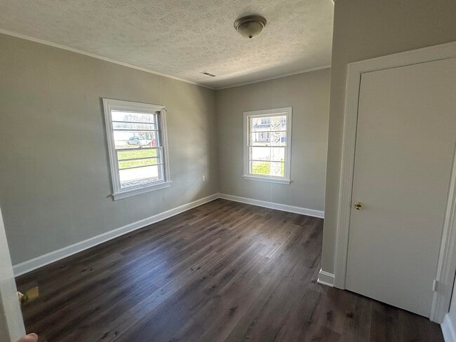 Foto del edificio - 1311 Nutwood St