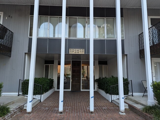 Building Photo - 1302 Dr Martin Luther King Blvd