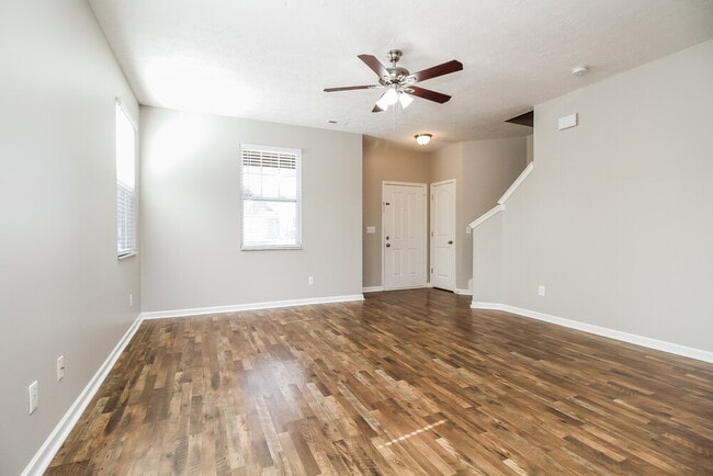 Building Photo - 1536 Rockglade Run