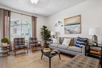 2 bedroom 2 bath living room area - Meadows at American Fork