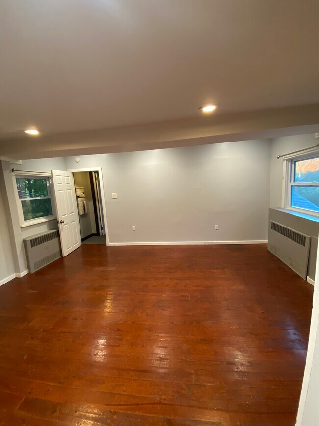 1438 Seidersville Rd, Bethlehem, PA 18015 House Rental in Bethlehem
