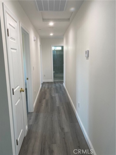 Foto del edificio - 221 W 7th St