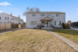 Building Photo - 1517-1519 Thayer Dr