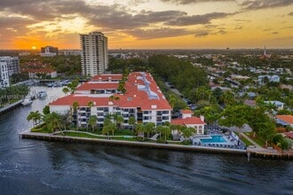 Building Photo - 3101 Port Royale Blvd