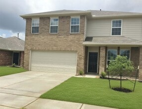 Building Photo - 17 Lazy Swing Ct