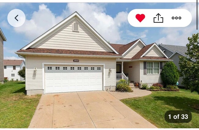 Building Photo - 3900 Sparrow Ct