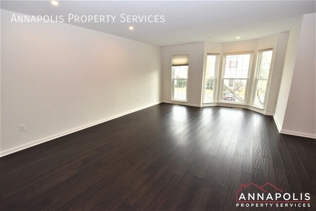 Foto del edificio - 638 Howards Loop