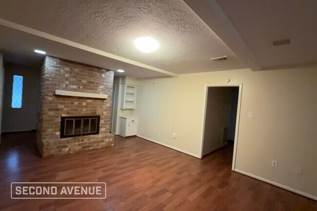 Foto del edificio - 2542 Anzalone Dr