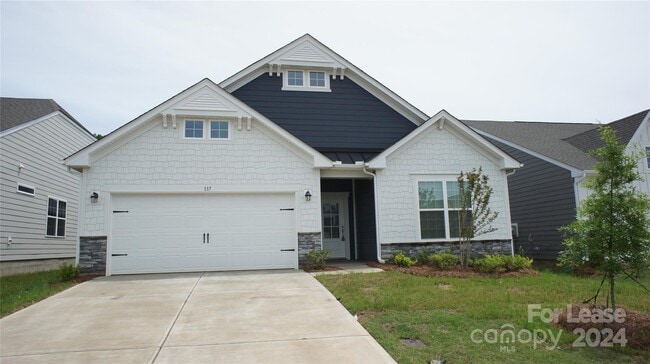 Building Photo - 137 Pampas Pl