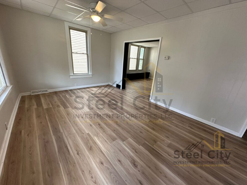 Foto principal - 434 N 7th St