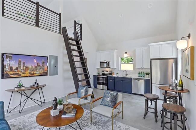 Foto del edificio - 496 Glenwood Pl SE