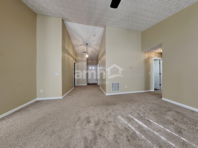 Foto del edificio - 2855 Greystoke Dr