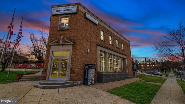 Foto del edificio - 1521 27th St SE