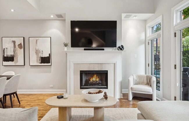 Building Photo - Upscale Living at Its Finest