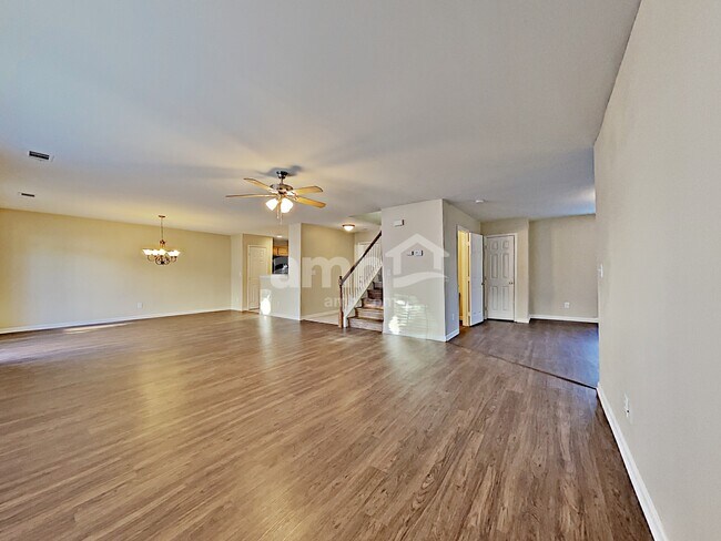 Building Photo - 3639 Roseman Landing