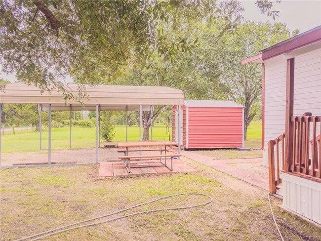 Foto del edificio - 476 Co Rd 118