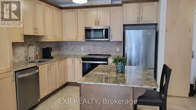 Photo du bâtiment - 459 Barnet Blvd