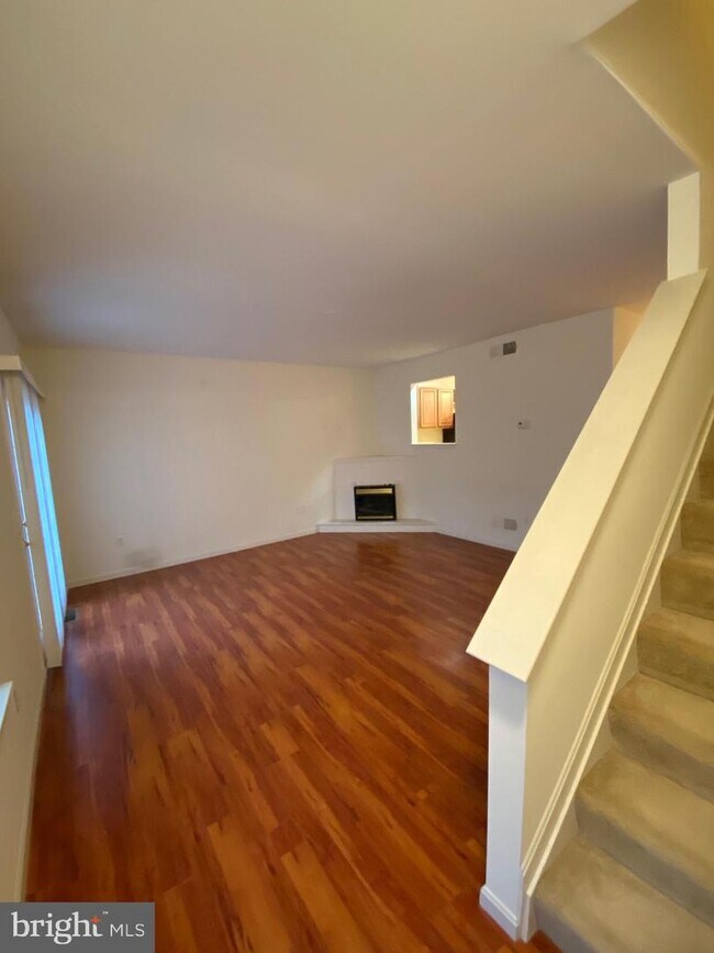 65 Queen Ave, Enola, PA 17025 Townhome Rentals in Enola PA