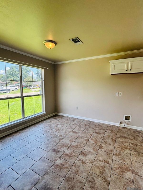 Foto del edificio - 25418 Homestead Dr